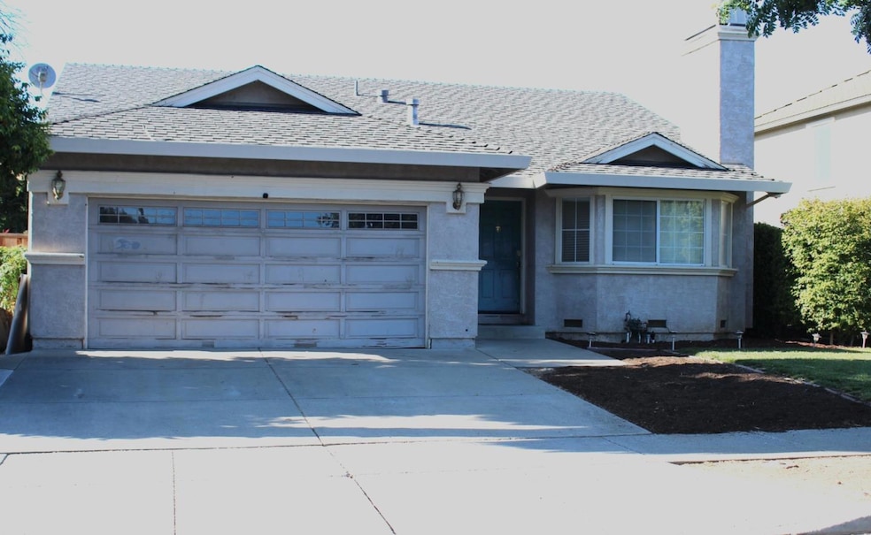 Sold $805,000 • Co-Listing Agent