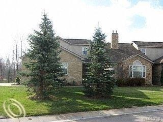 156 Cherry Hill pointe front.jpg