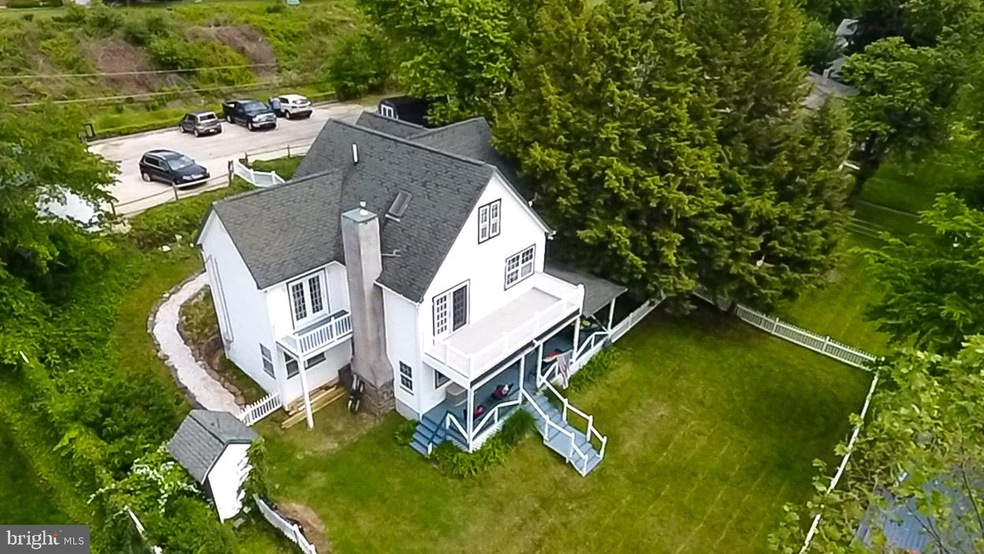 35 E Indian Ln, Norristown, PA 19403 - photo 1