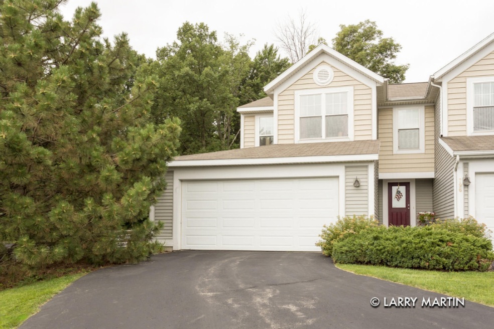 798 Stevenspoint SE #9, Byron Center MI