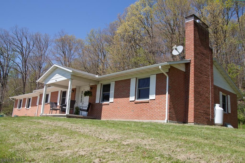 2596 Imlertown Rd, Bedford, PA 15522 - photo 1