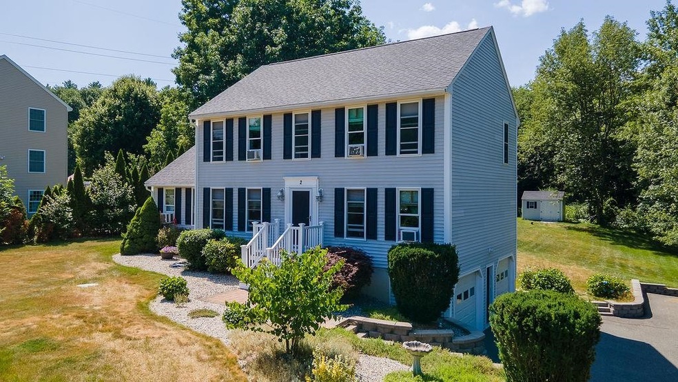 2 Sara Beth Ln, Londonderry, NH 03053 - photo 1