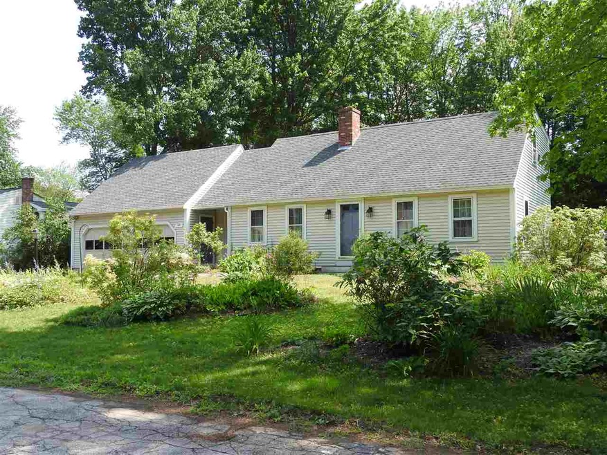 13 Middlebury St, Concord, NH 03301 - photo 1