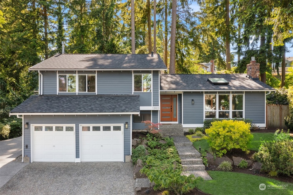 Sold $1,525,000 • Co-Listing Agent