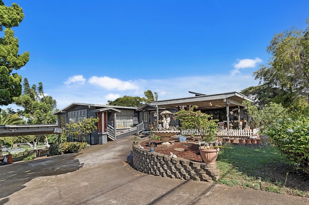 17 Nanaina St, Makawao, HI 96768 - photo 1