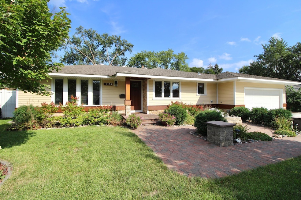 Sold $460,000 • Co-Listing Agent