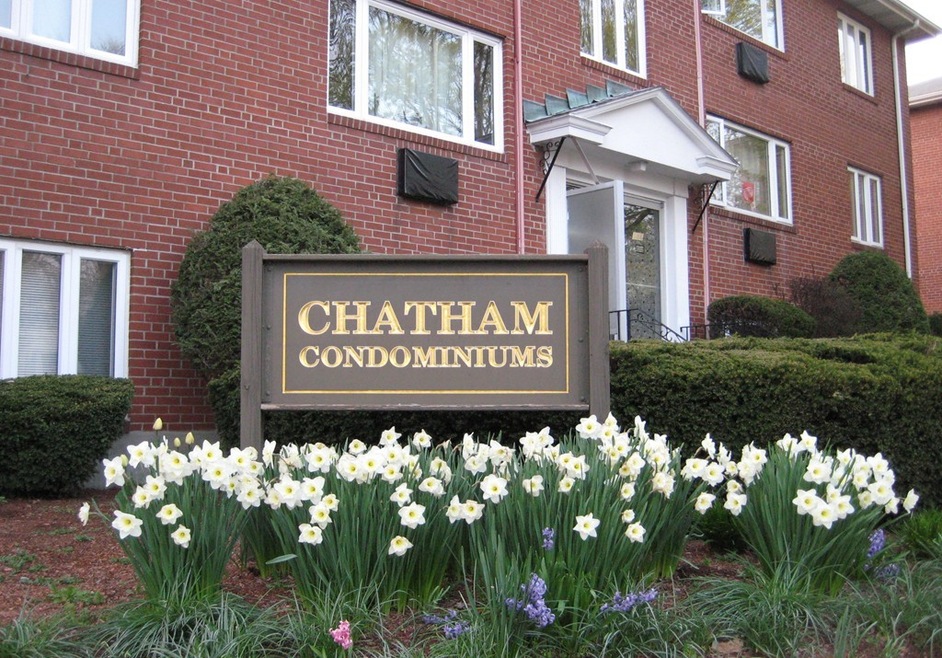 145 Warren St unit 7, Watertown, MA 02472 - photo 1