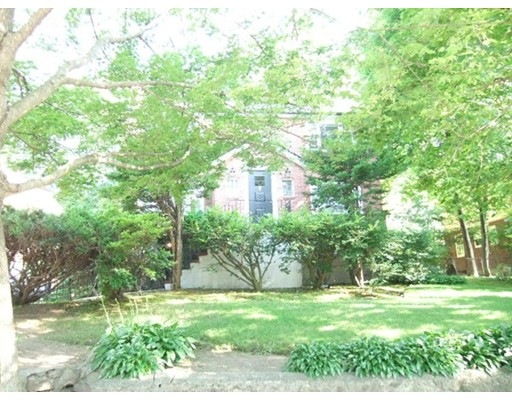 22 Frederick St unit 22, Newtonville, MA 02460 - photo 1