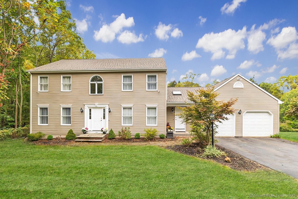 115 Meadowood Dr, Middletown, CT 06457 - photo 1