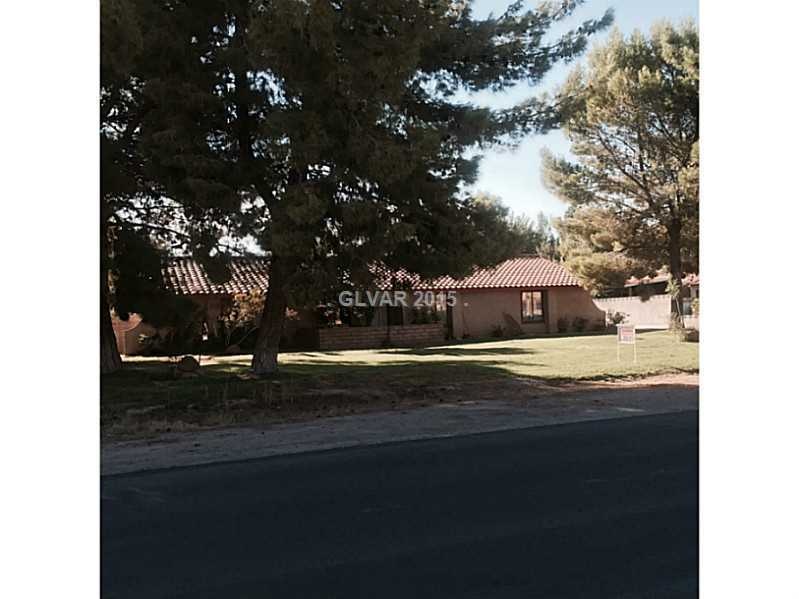 Property Photo. Front