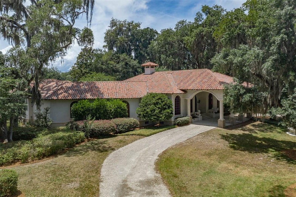 301 Hawkins Island Dr, Saint Simons Island, GA 31522 - photo 1