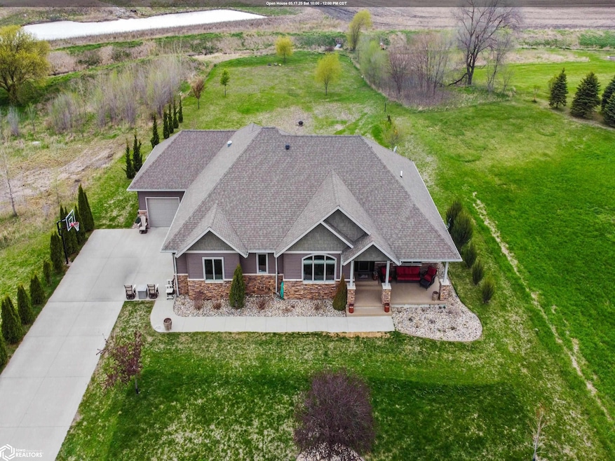 For Sale $929,000