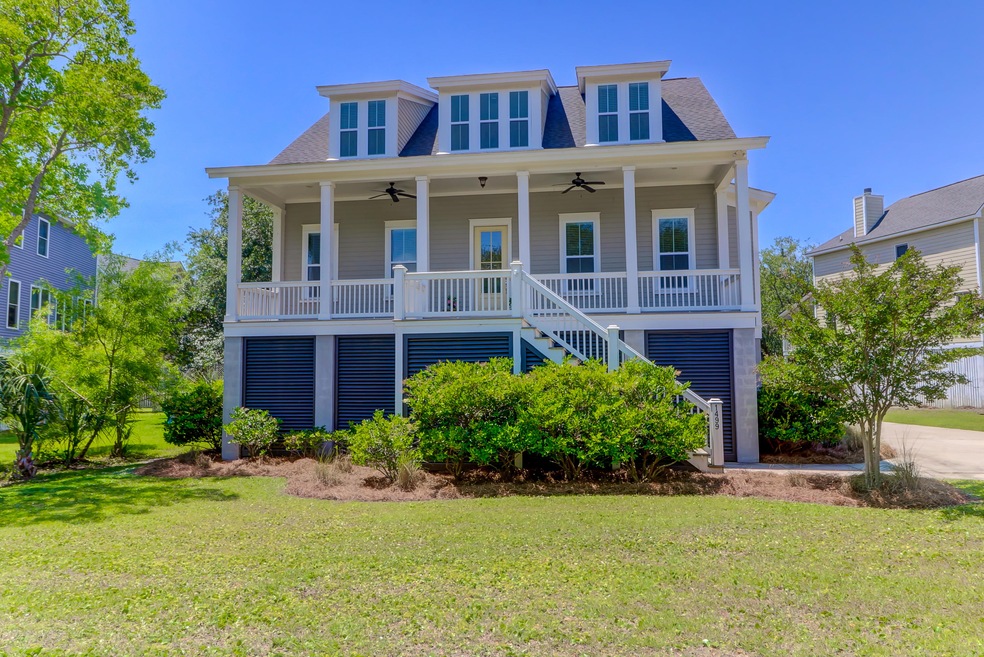 1499 Fiddlers Lake Court