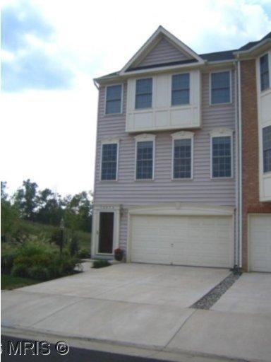 12056 Kemps Landing Cir, Manassas, VA 20109 - photo 1