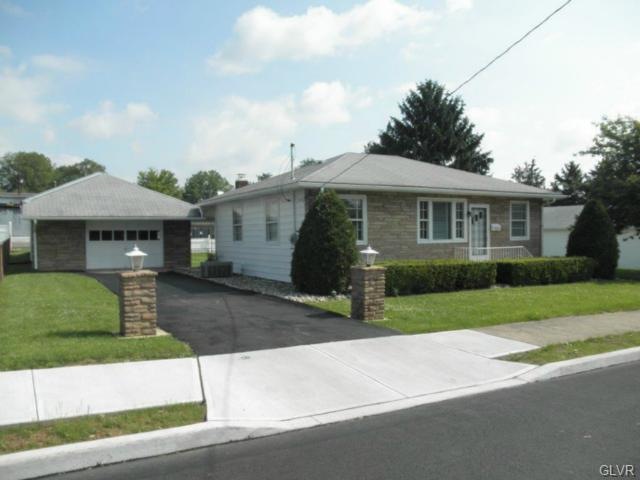 931 Tolstoy St, Freemansburg, PA 18017 - photo 1