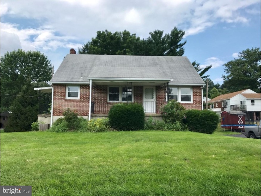 3410 Lantana Ave, Reading, PA 19605 - photo 1