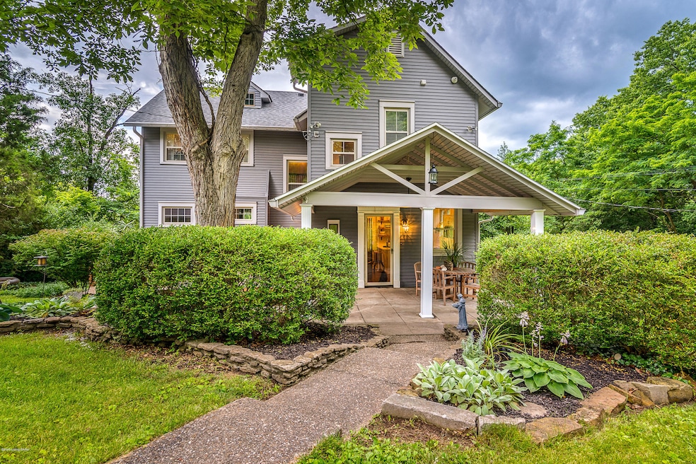 1314 Riddle Rd, New Albany, IN 47150 - photo 1