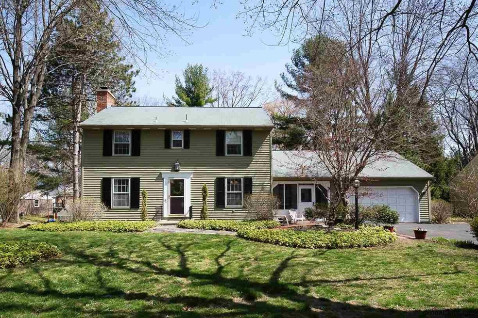 14 Carriage Rd, Delmar, NY 12054 - photo 1