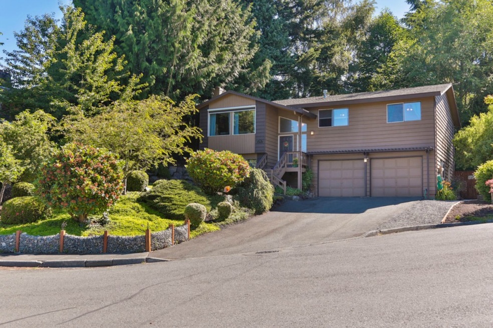 708 Birch St, Edmonds, WA 98020 - photo 1