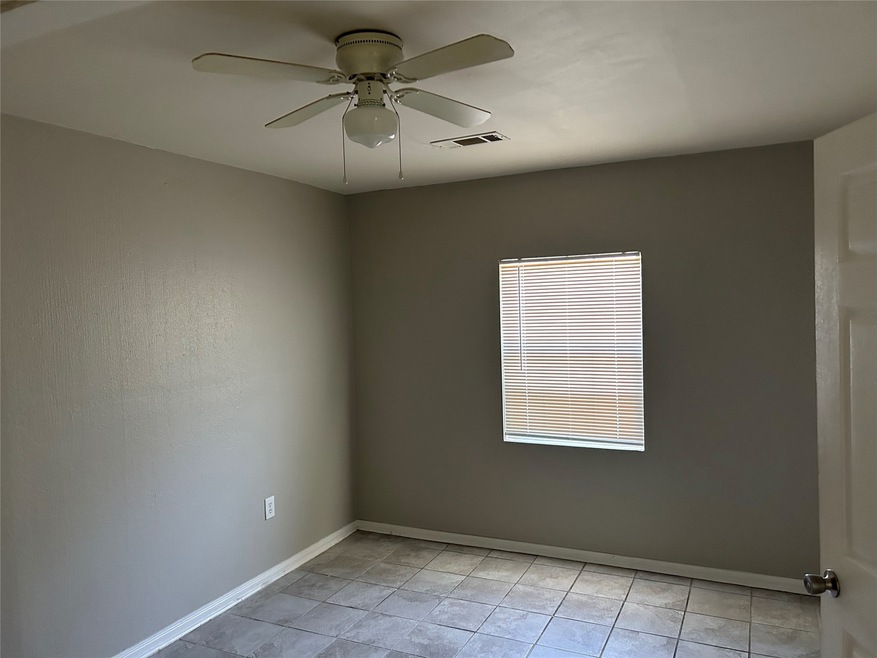 10013 Whitehead St, Houston, TX 77088 - photo 1