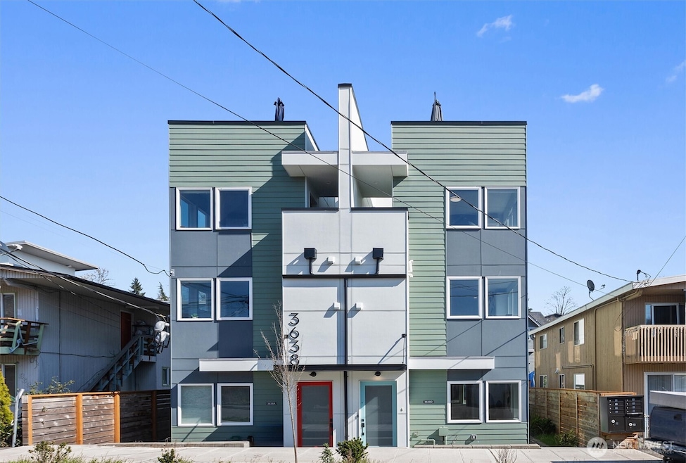 For Sale $499,000 • Co-Listing Agent