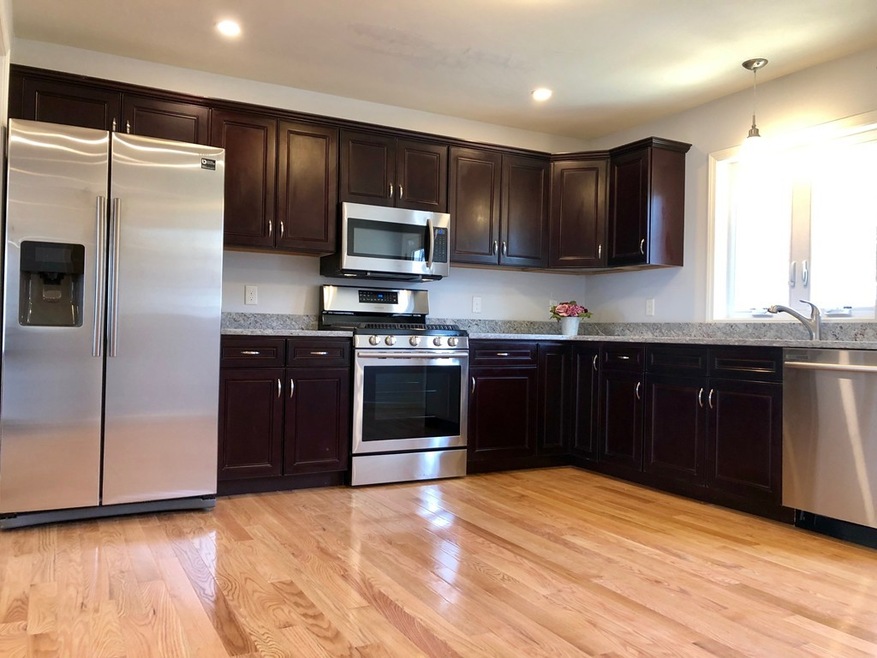 54 Orient St, Worcester, MA 01604 - photo 1