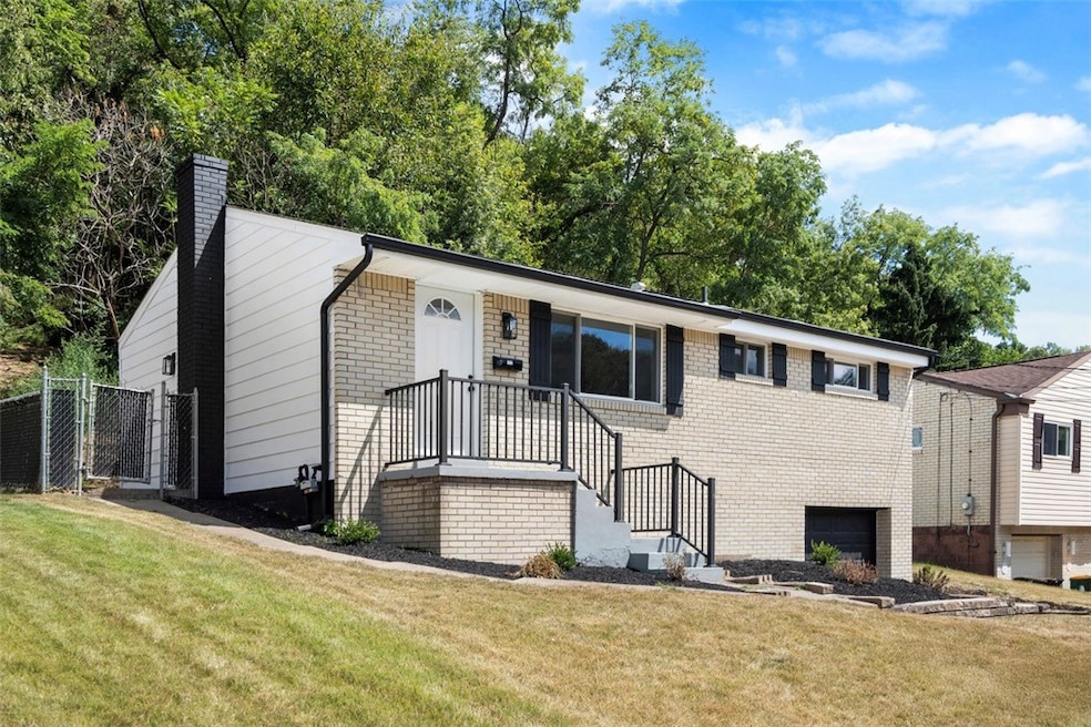 Under Contract $284,900