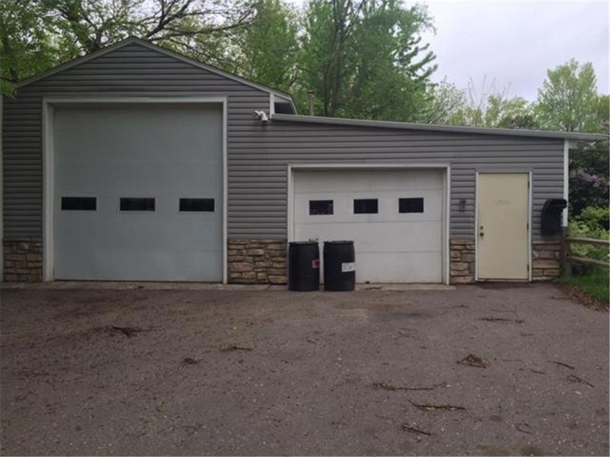 Commercial Garage