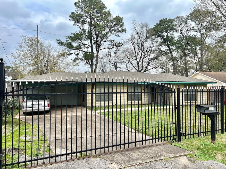 3701 Plaag St, Houston, TX 77093 - photo 1