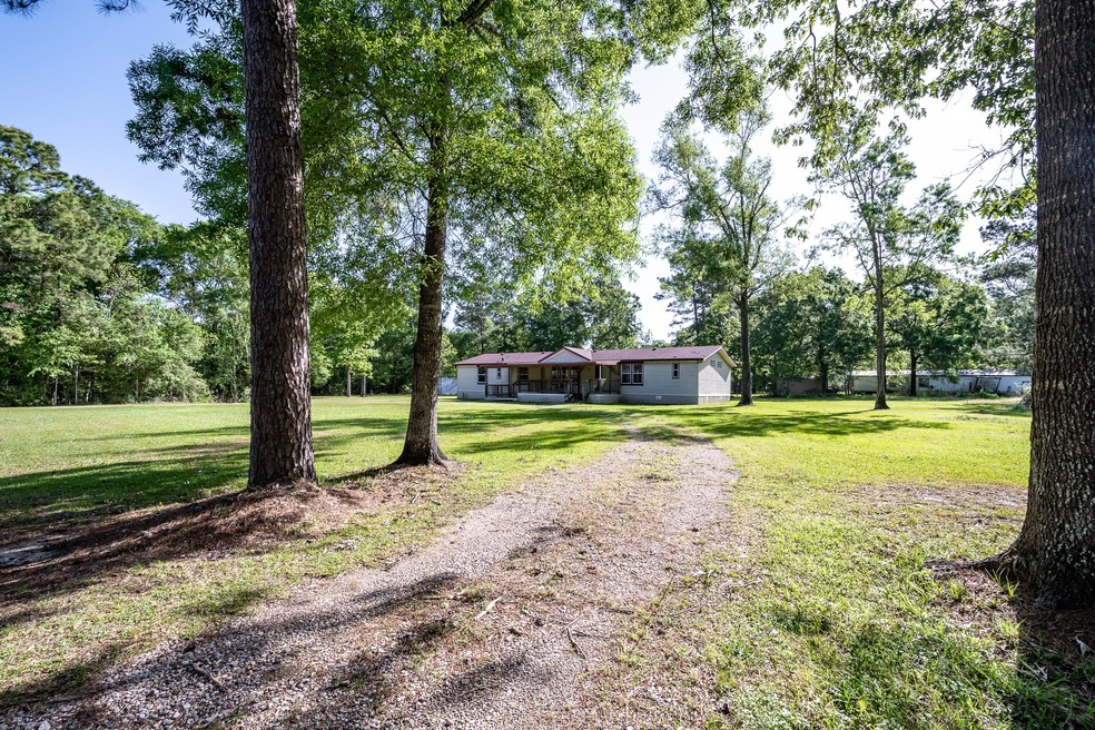 543 County Road 4021, Dayton, TX 77535 - photo 1