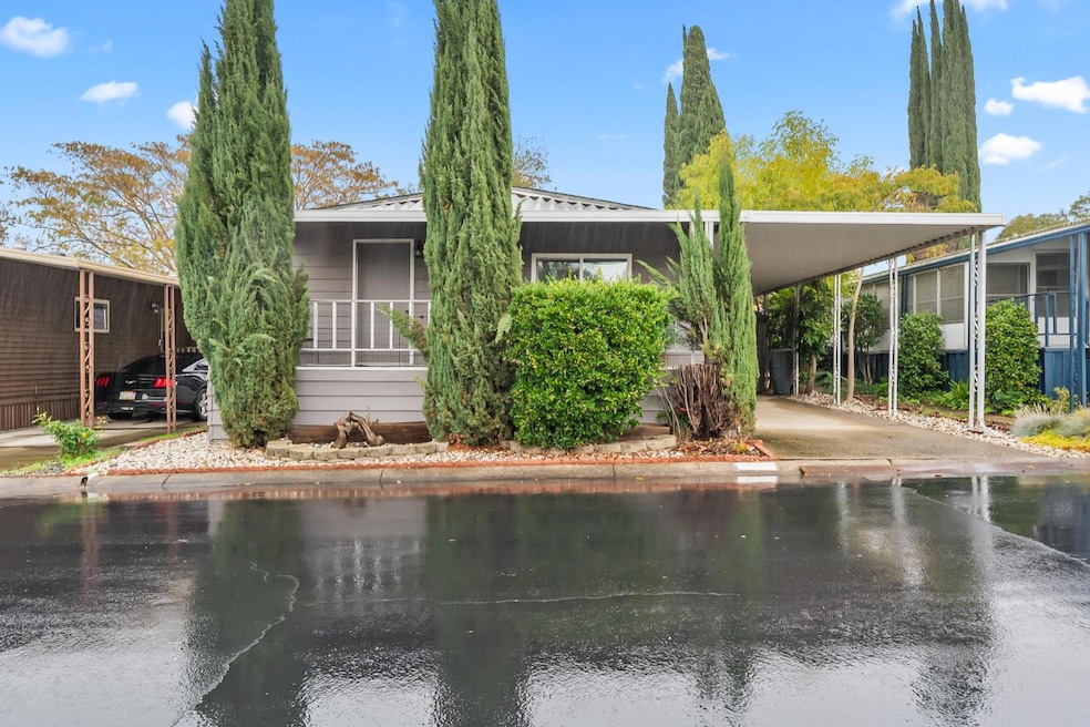 4267 Fernwood St, Rocklin, CA 95677 - photo 1