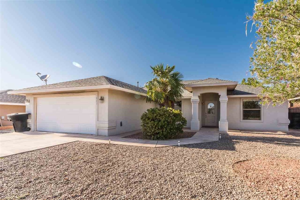 843 Arroyo Seco, Alamogordo, NM 88310 - photo 1