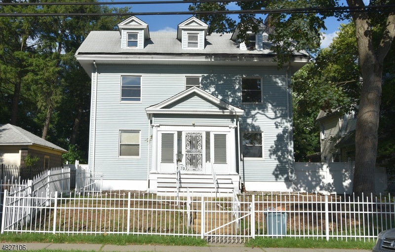 701 Salem Ave unit 705, Elizabeth, NJ 07208 - photo 1