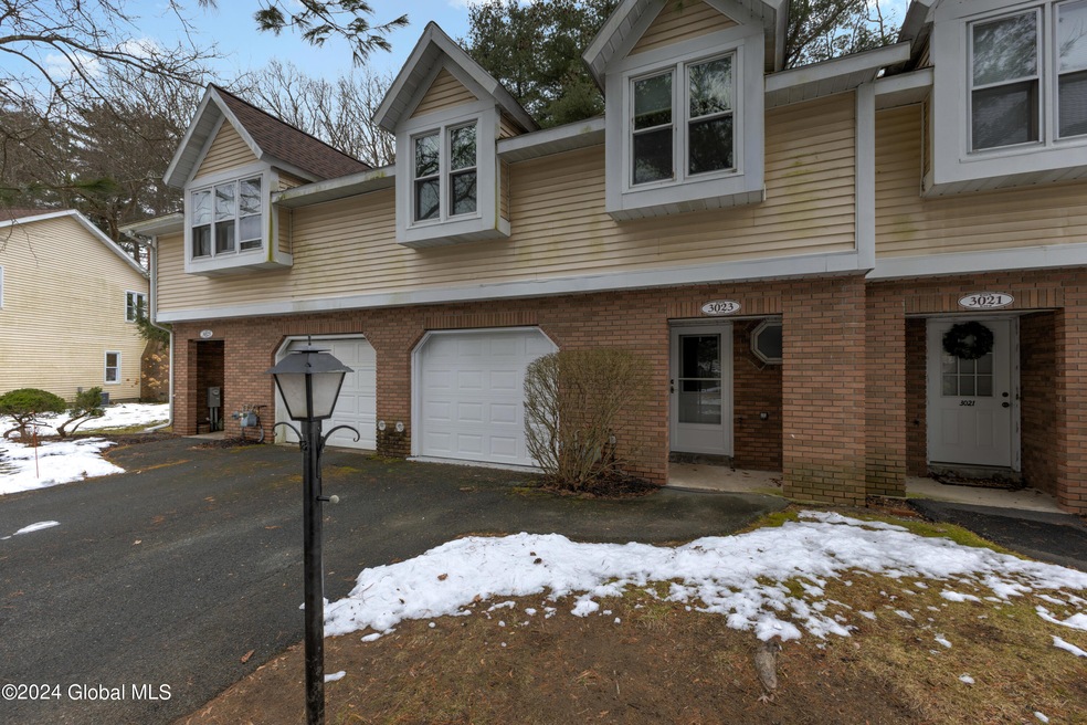 3023 Squire Blvd, Slingerlands, NY 12159 - photo 1