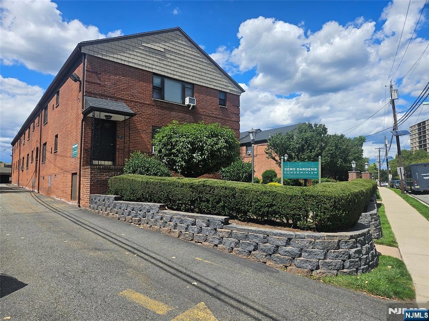 2161 N Central Rd unit A, Fort Lee, NJ 07024 - photo 1