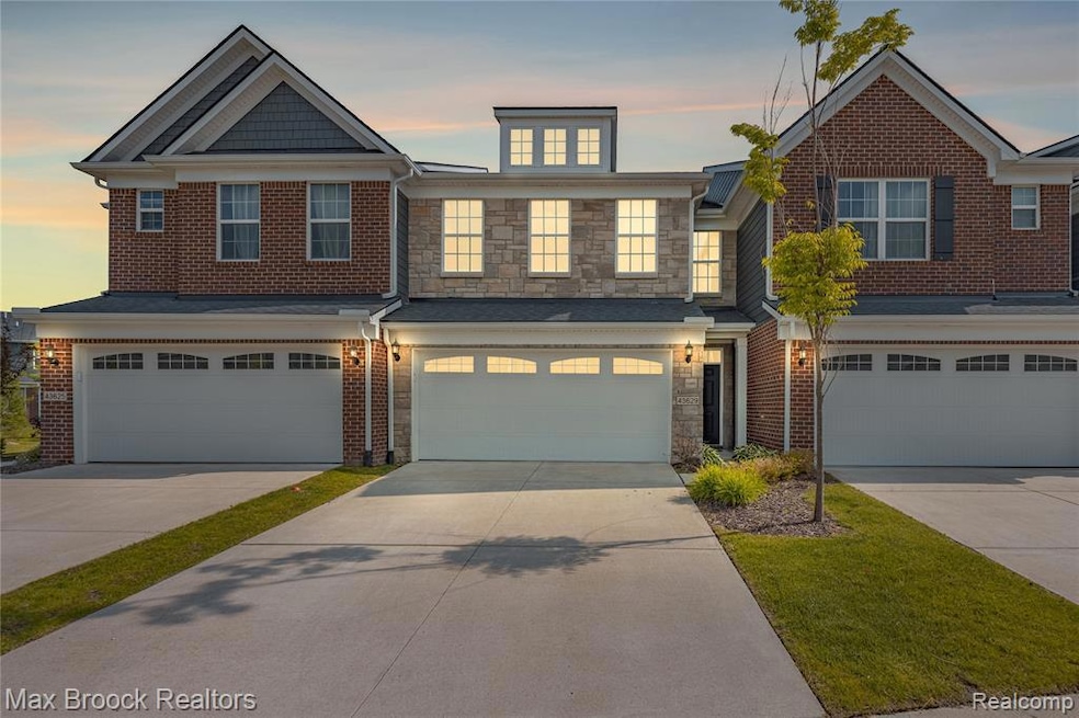 43629 Prospect Ln unit 102, Novi, MI 48375 - photo 1