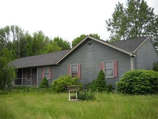 176 Ramshorn Rd, Dudley, MA 01571 - photo 1