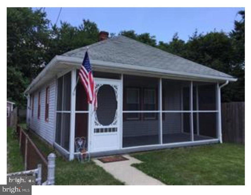 18 Broad St, Deep Water, NJ 08023 - photo 1