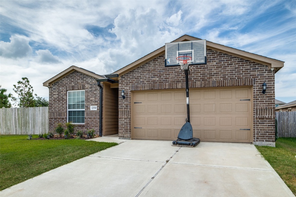 22530 Threefold Ridge Dr, Hockley, TX 77447 - photo 1