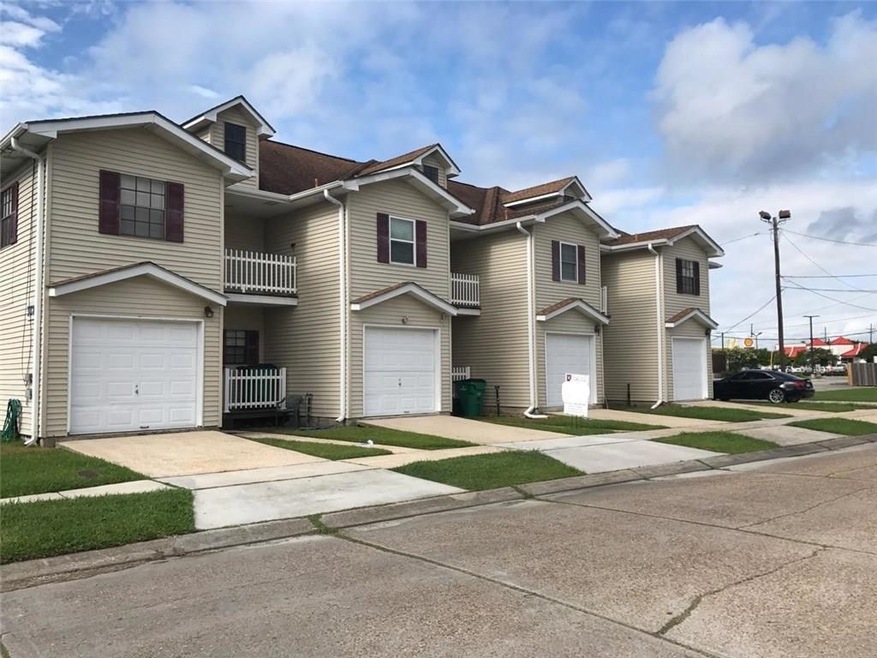 3320 Taft Park unit B, Metairie, LA 70002 - photo 1