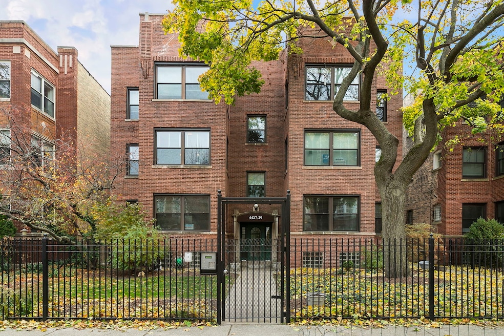 4429 N Beacon St unit 2N, Chicago, IL 60640 - photo 1