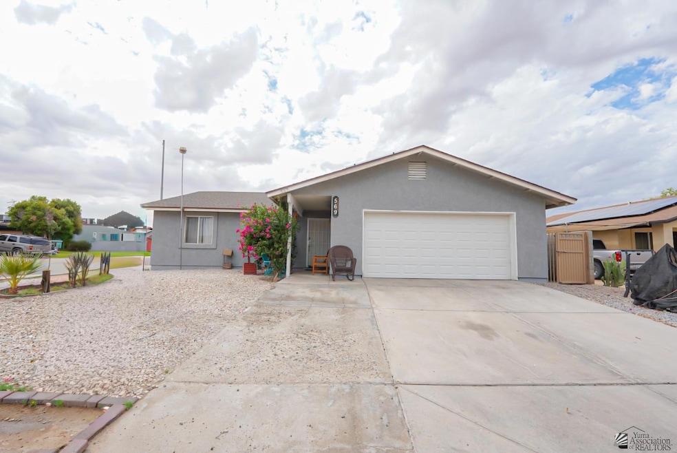 569 W Ramona St, Somerton, AZ 85350 - photo 1