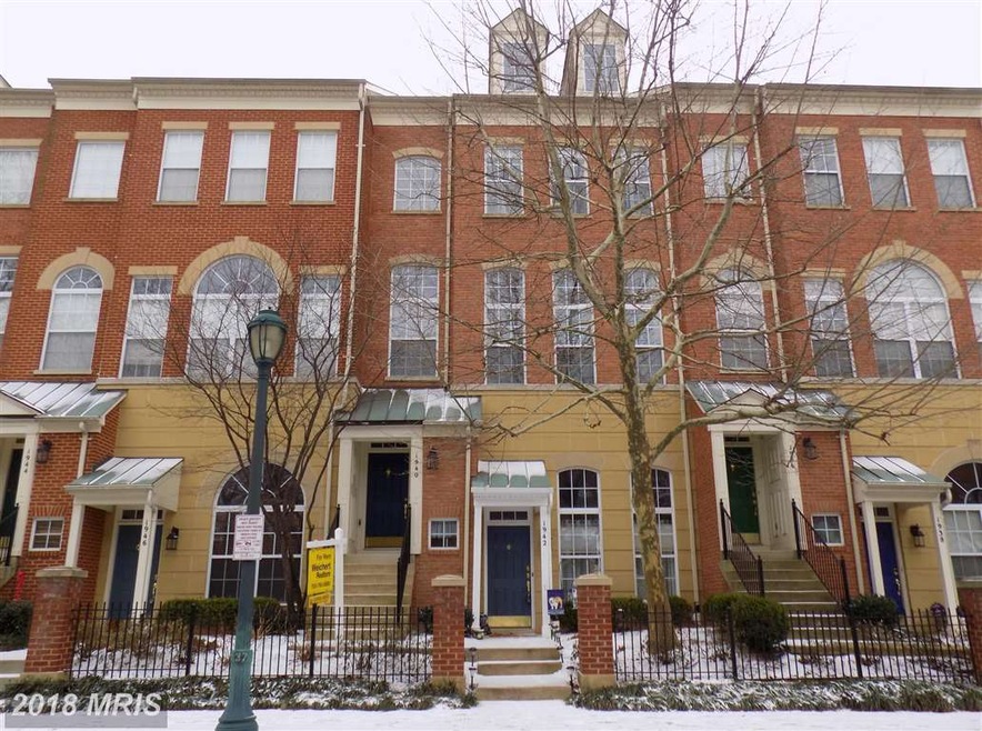 1940 Crescent Park Dr, Reston, VA 20190 - photo 1