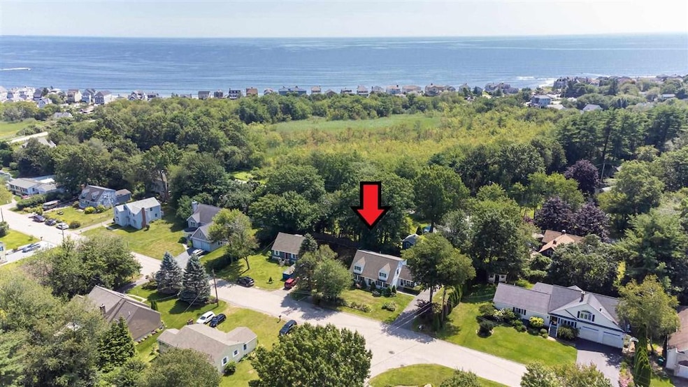 16 Huckleberry Ln, Hampton, NH 03842 - photo 1