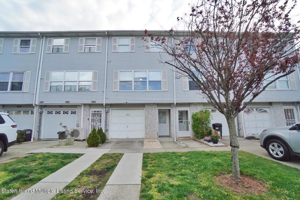 159 Lorraine Loop, Staten Island, NY 10309 - photo 1