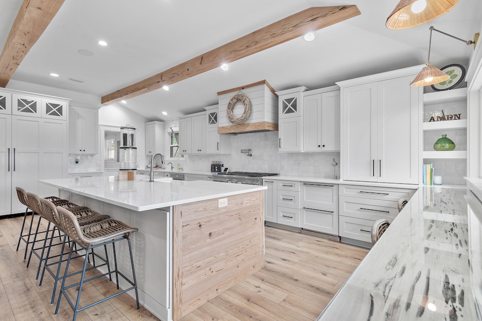 web_772 Bay Grove _25