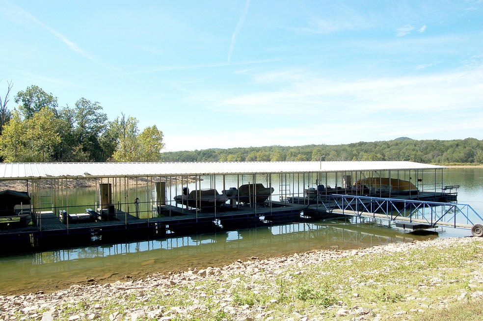 Dock