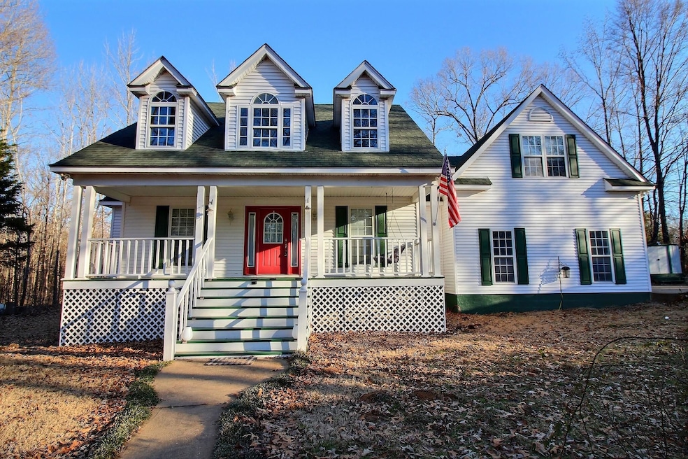 3BR/2BA Home with Acreage Nestled in the Woods!
