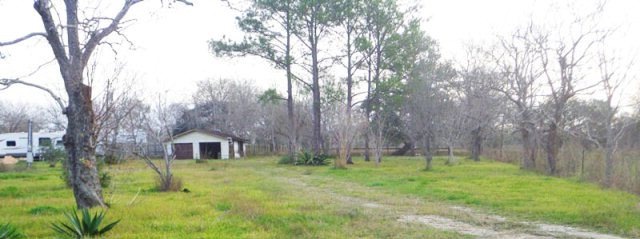 14442 S Highway 36, Brazoria, TX 77422 - photo 1