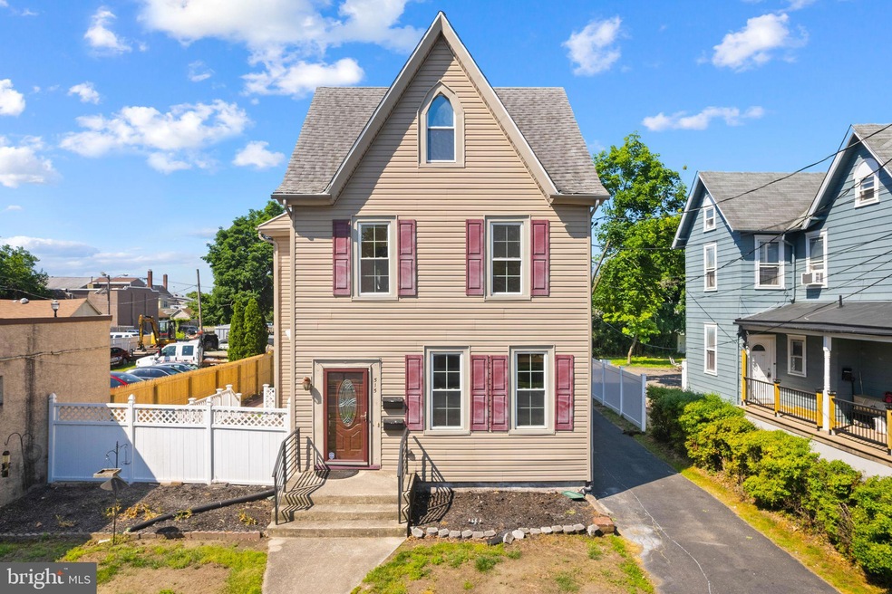 515 Cinnaminson Ave, Palmyra, NJ 08065 - photo 1
